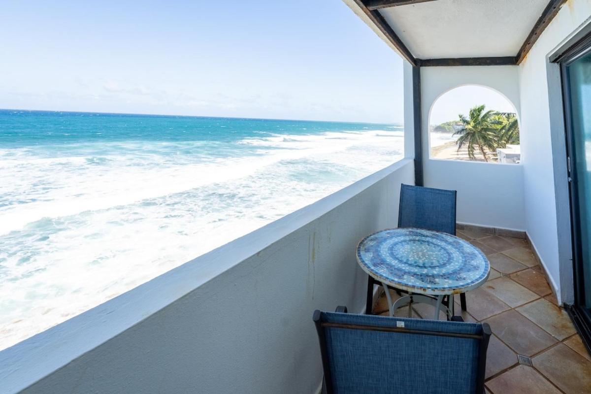4 Bedroom Kikita Beach Villa Oceanfront W Pool Дорадо Экстерьер фото